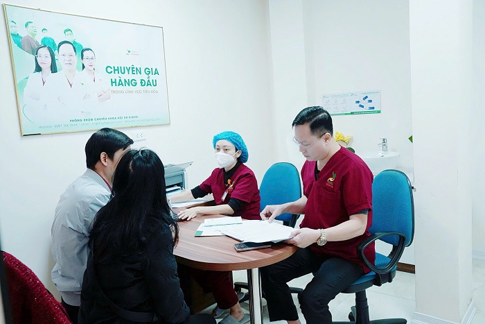 Thăm khám với bác sĩ chuyên khoa để tìm ra nguyên nhân gây bệnh