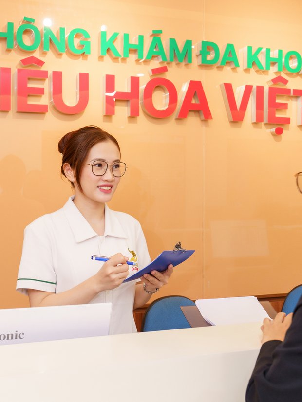 Quầy lễ tân Tiêu Hóa Việt