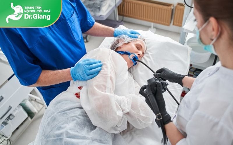 Đối tượng nên nội soi đại tràng gây mê