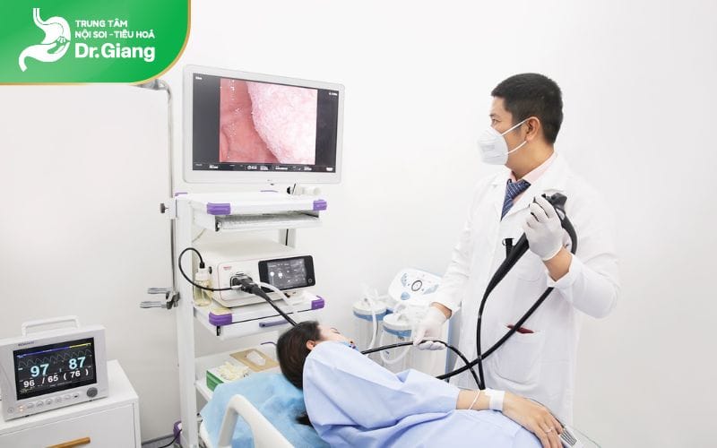 Phòng khám tư cũng được đầu tư trang thiết bị hiện đại không thua kém bệnh viện công