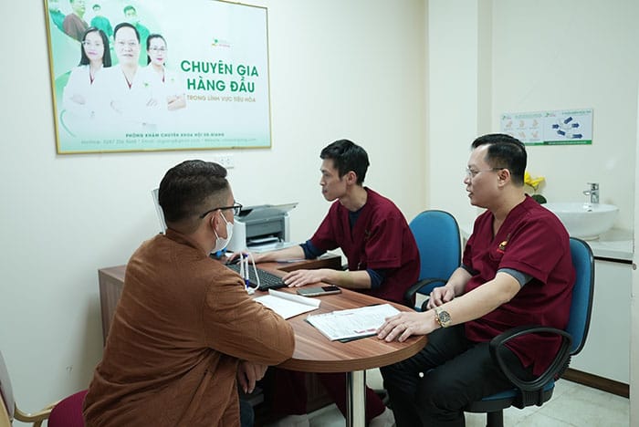 Bác sĩ tư vấn chi tiết trước và sau khi nội soi