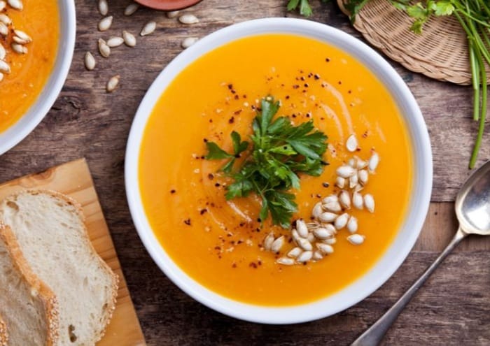 Ưu tiên ăn đồ mềm, dễ nuốt sau khi cắt polyp