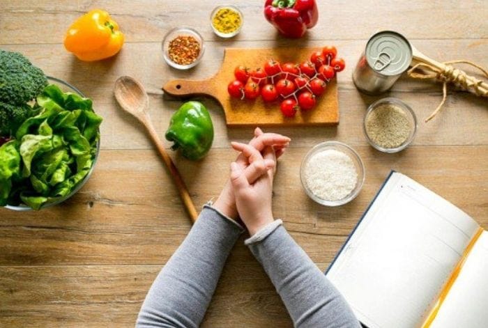 Lối sống và chế độ ăn uống ảnh hưởng đến thời gian chữa HP dạ dày