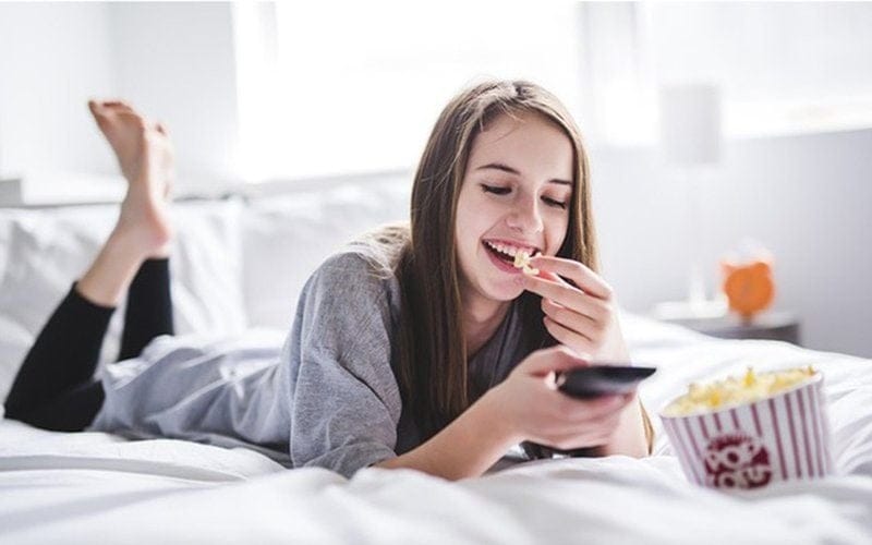 Không nằm ngay sau khi ăn gây ảnh hưởng đến dạ dày