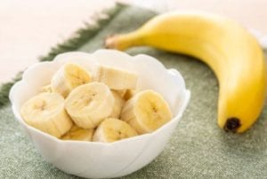 Viêm đại tràng ăn chuối được không? Những lưu ý quan trọng