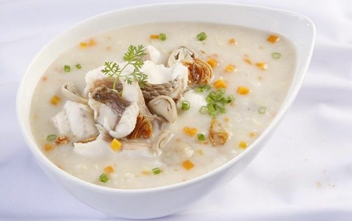 Bổ sung cháo mềm loãng vào buổi sáng cho người viêm đại tràng