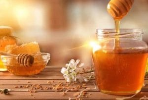 Viêm đại tràng có uống mật ong được không và cần lưu ý gì?