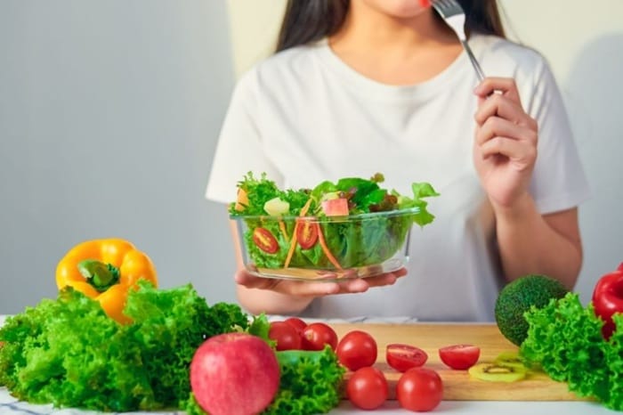 Chia nhỏ bữa ăn để hạn chế trào ngược dạ dày