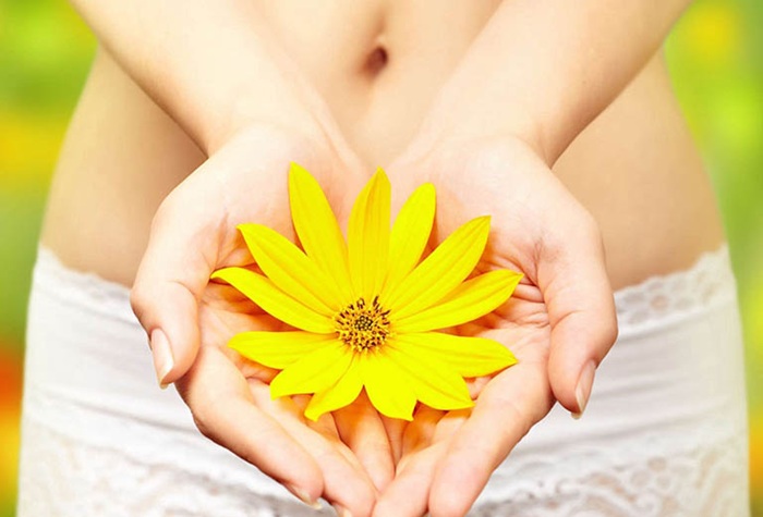 Vệ sinh sạch sẽ vùng kín sau khi cắt polyp