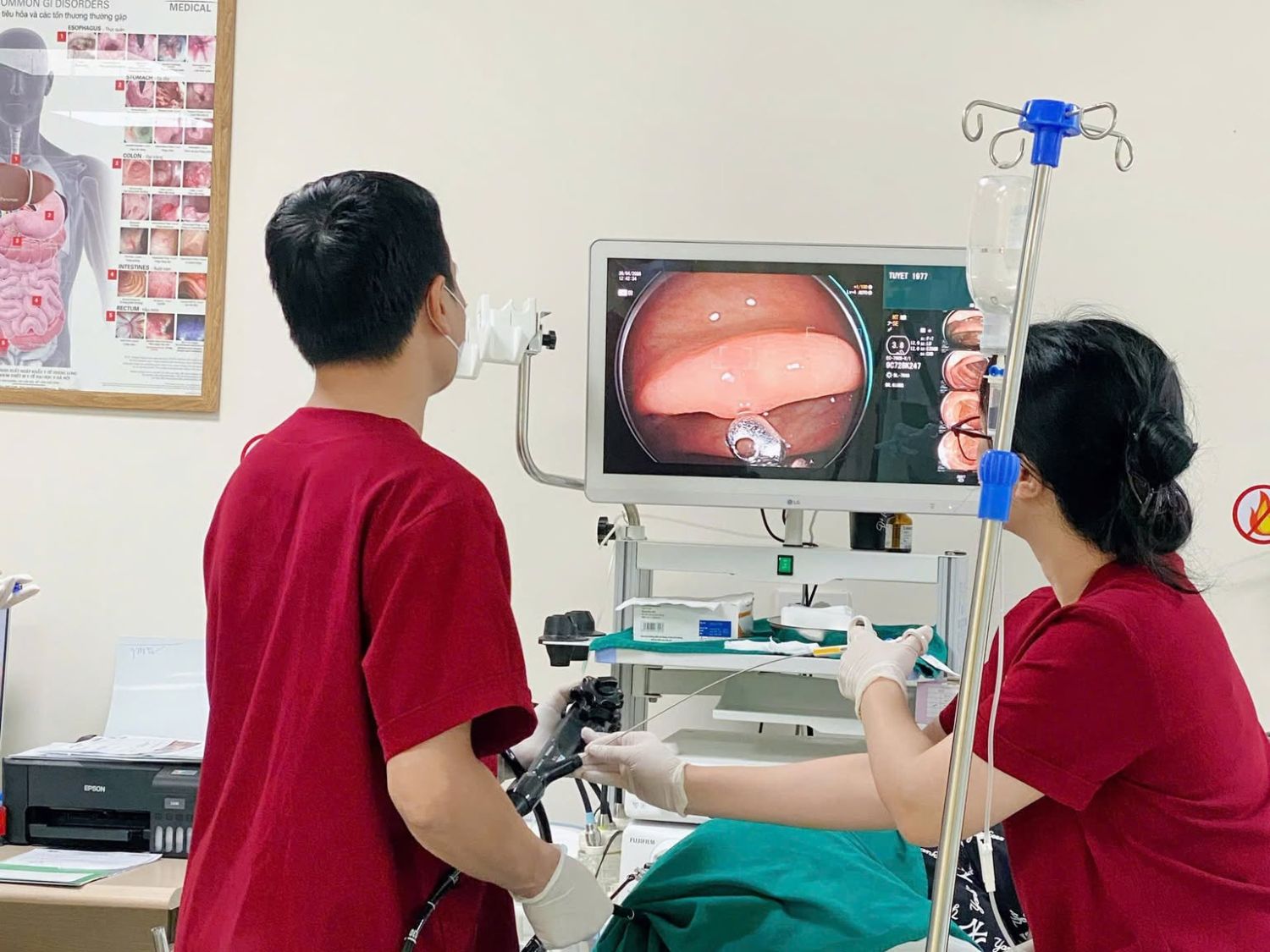 Phương pháp nội soi dạ dày tá tràng giúp phát hiện những tổn thương sớm