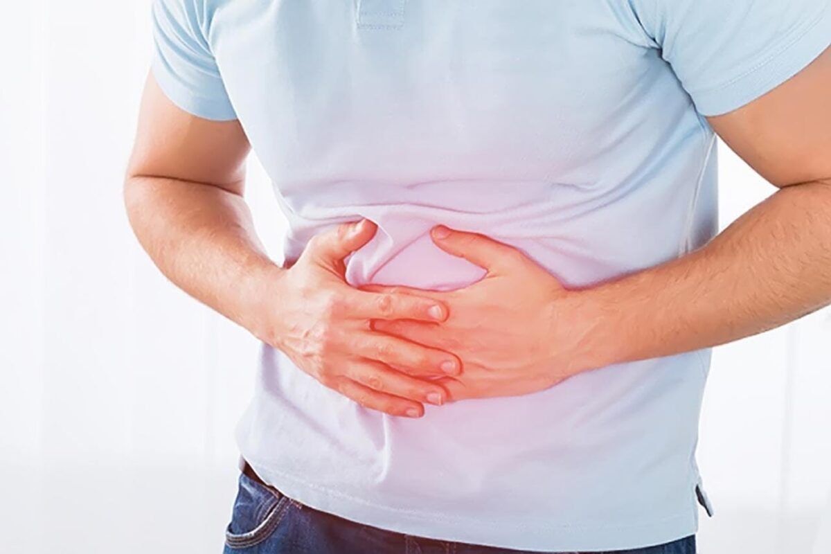 Người sinh hoạt thiếu lành mạnh, gia đình có người từng mắc ung thư đại trực tràng