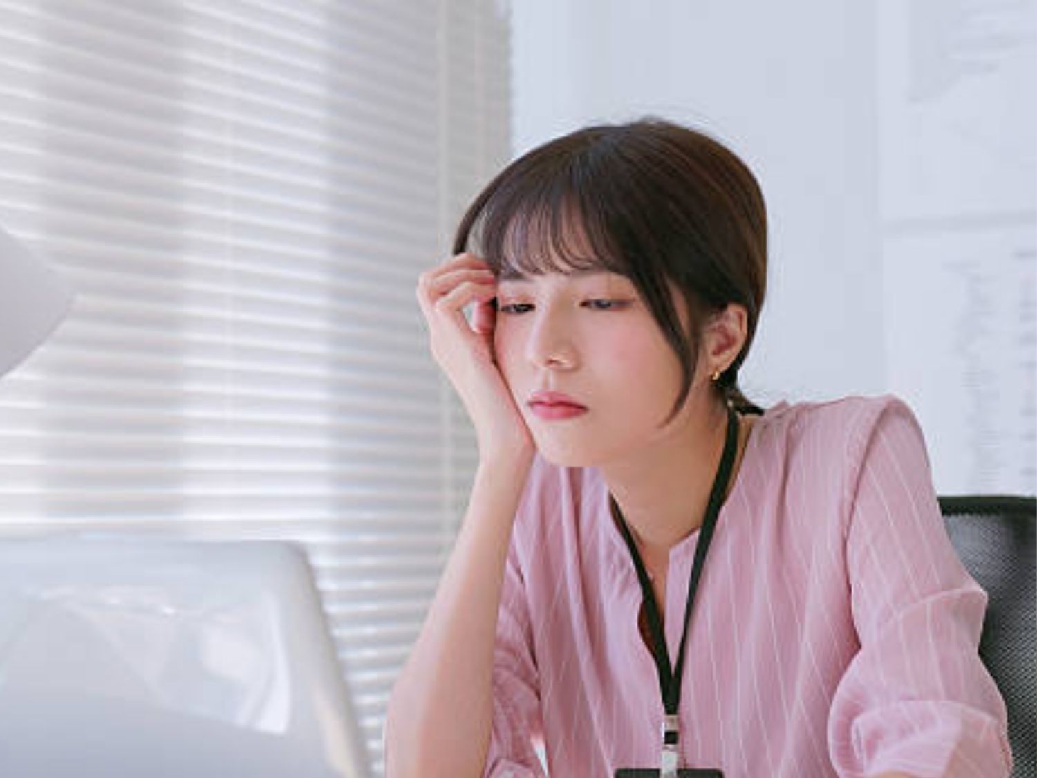 Mệt mỏi và tác dụng phụ kéo dài, suy nhược cơ thể