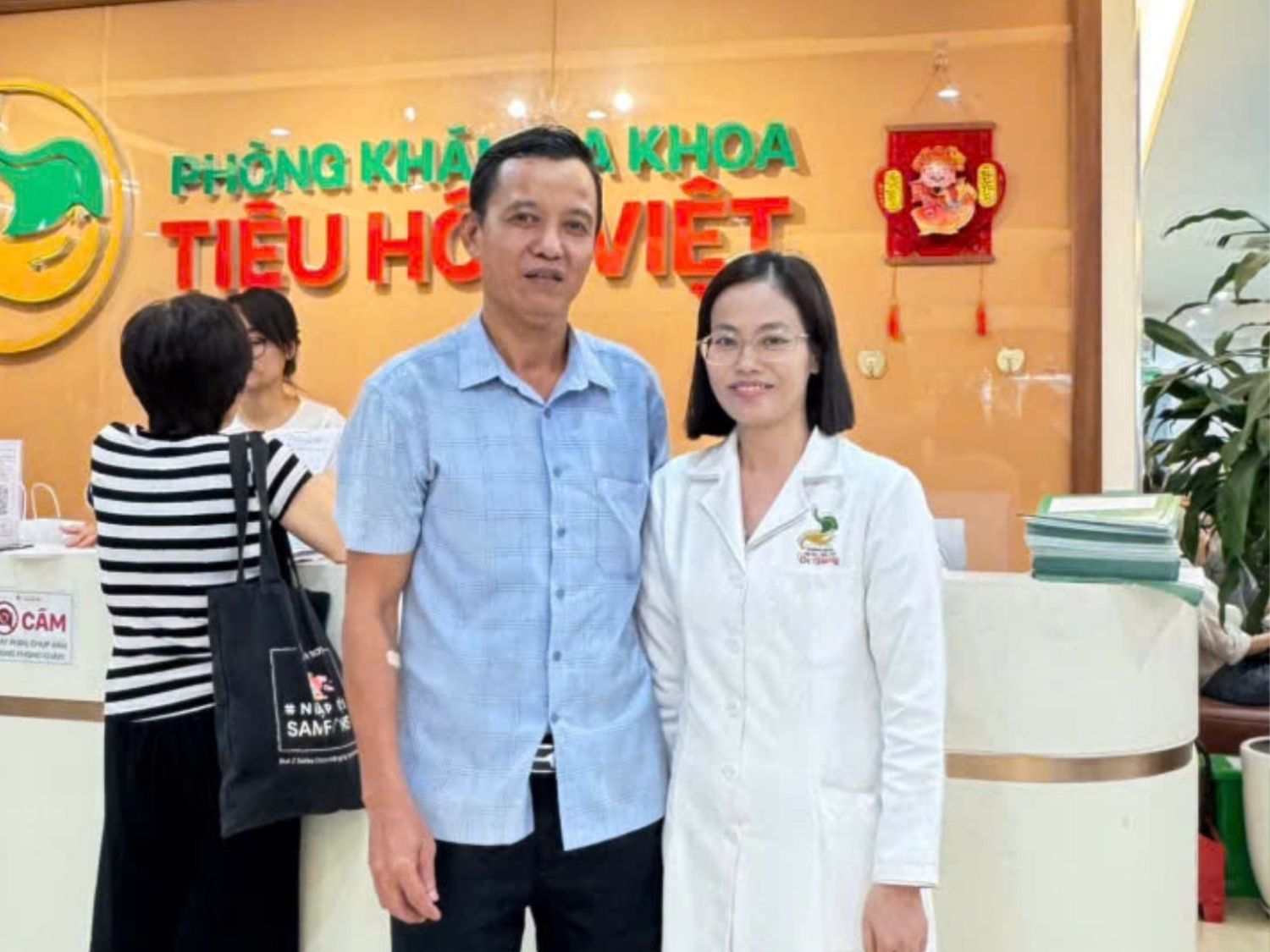 anh Trần Văn Bình đến chủ động thăm khám