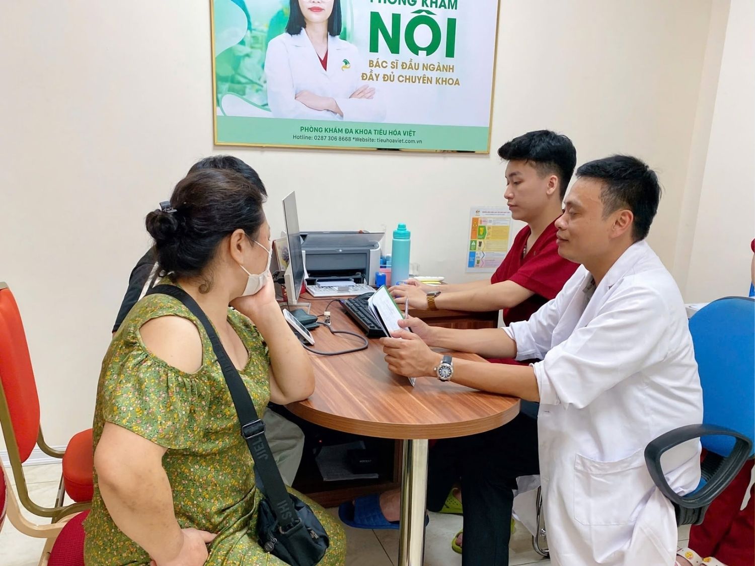 Theo dõi và tái khám định kỳ để có phương pháp điều trị phù hợp