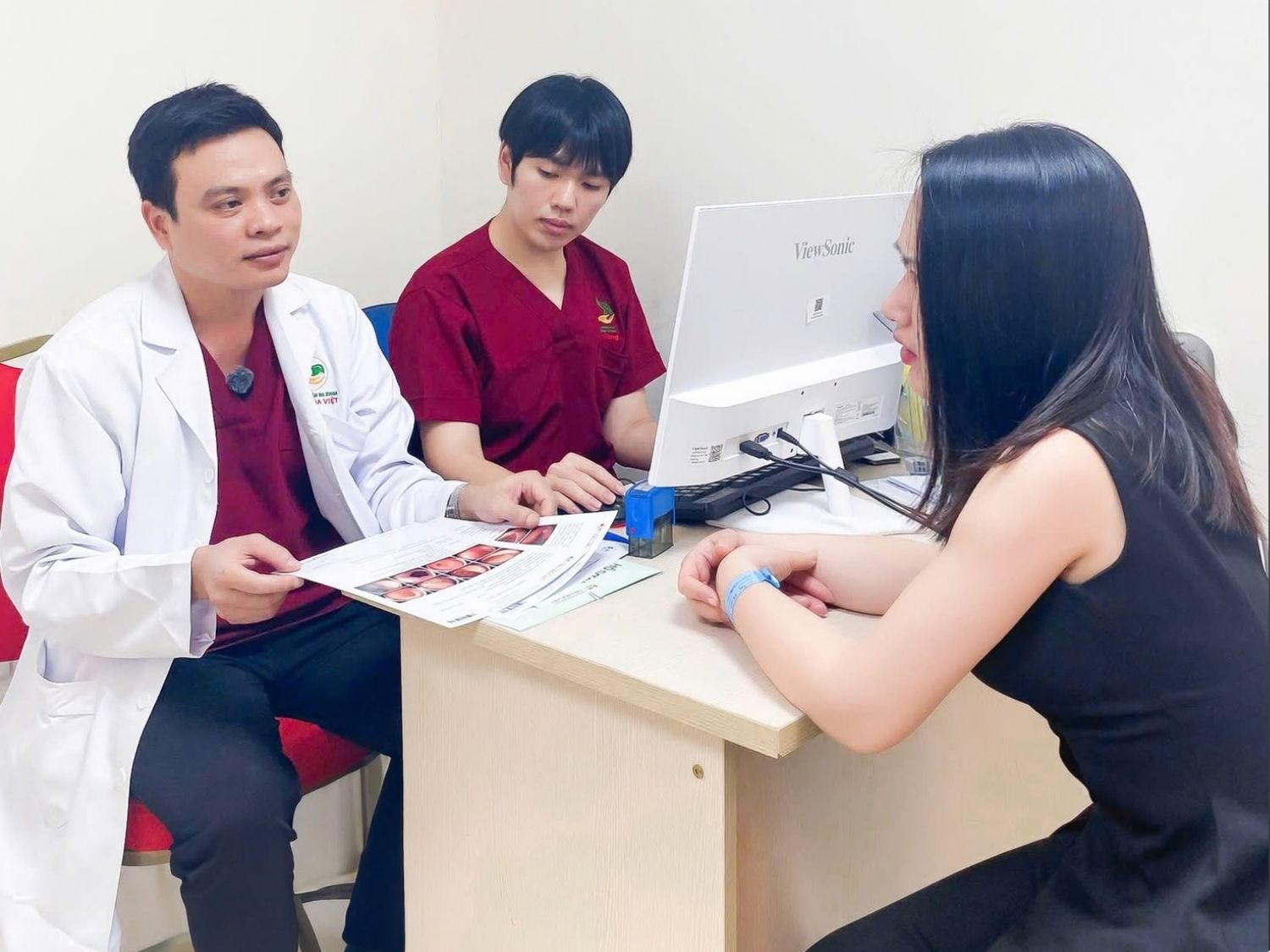Bác sĩ chuyên khoa I Nguyễn Quốc Khánh