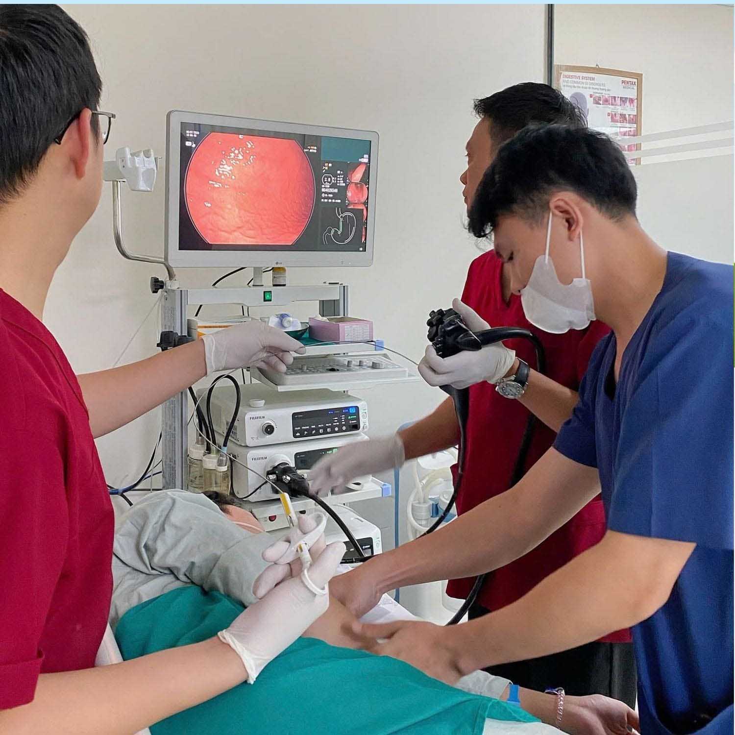 BS.CKI Nguyễn Quốc Khánh Quan sát, đánh giá và làm rõ các bất thường