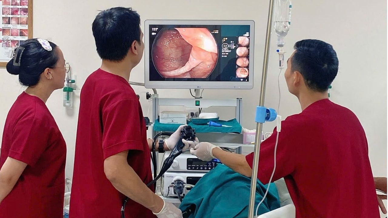Nội soi đại tràng giúp phát hiện sớm các tế bào ung thư