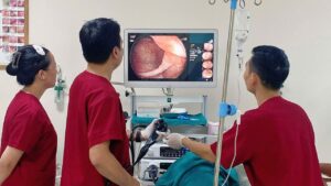 Tiêu Hóa Việt dùng máy nội soi đại tràng gì?