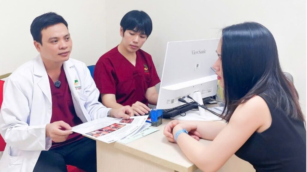 Nên nội soi đại tràng ở bệnh viện công hay phòng khám tư?