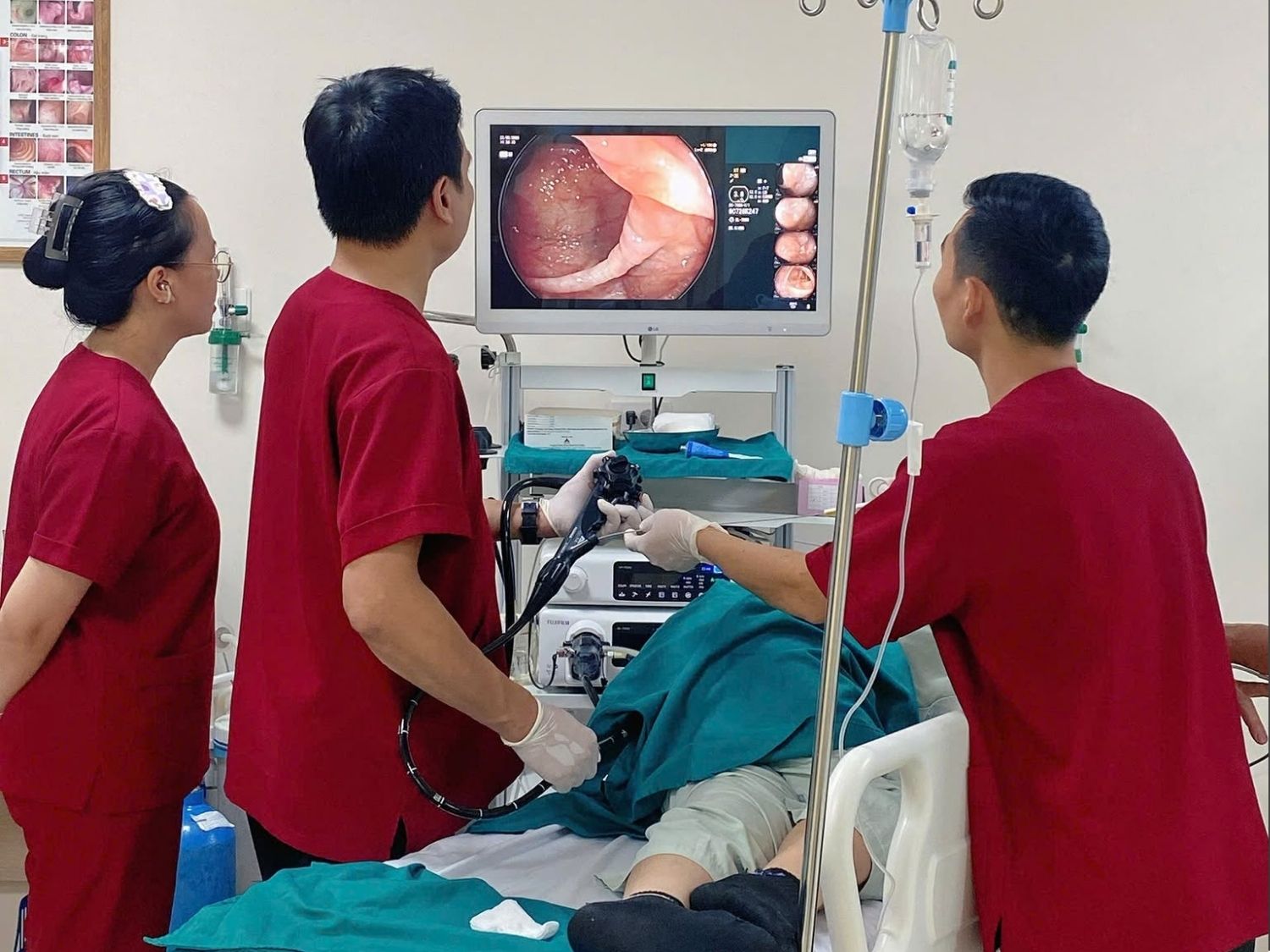 Phòng khám Đa khoa Tiêu Hóa Việt nội soi đại tràng nhẹ nhàng