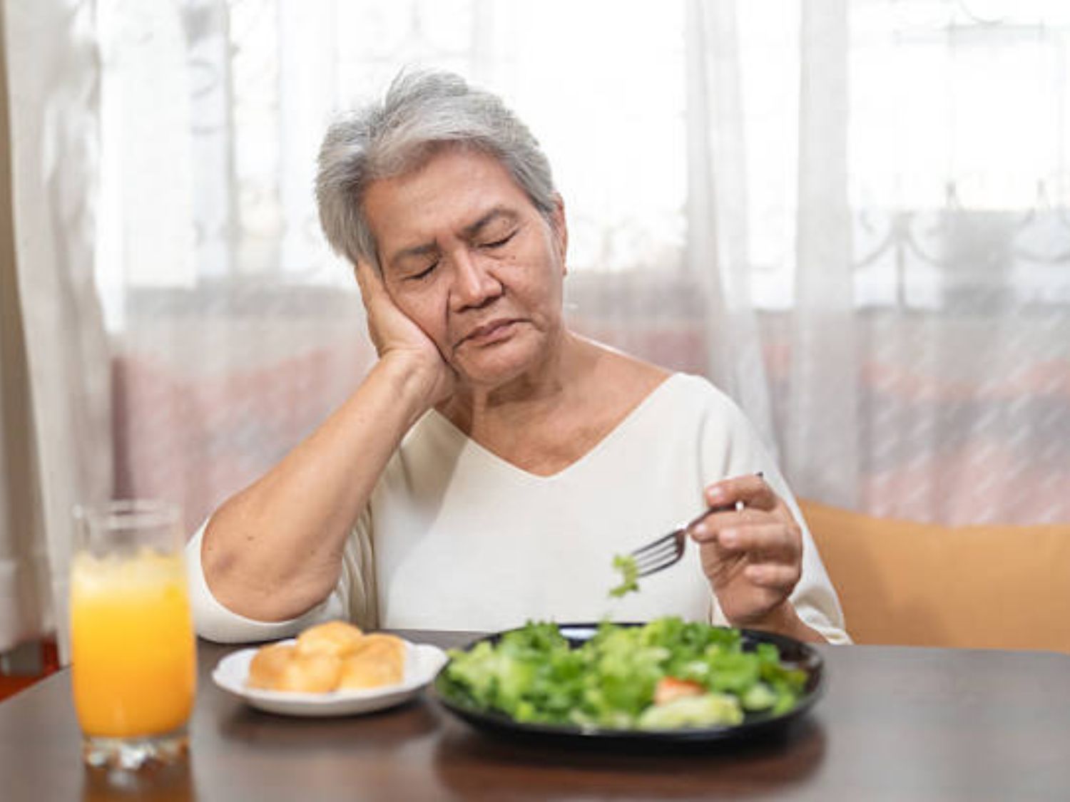 Sụt cân và mệt mỏi vô cớ